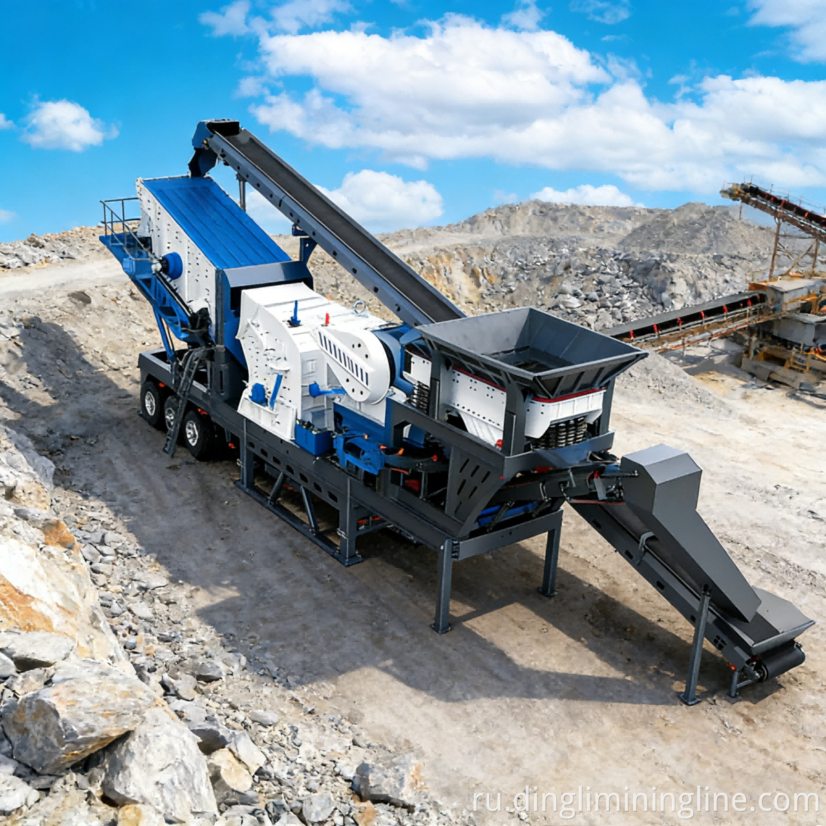 Мобильная дробилка «четыре в одном» Four-in-One Mobile Crusher